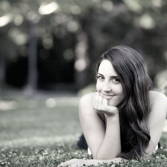 Meet your Posher, Angela - Picture 1 of 1